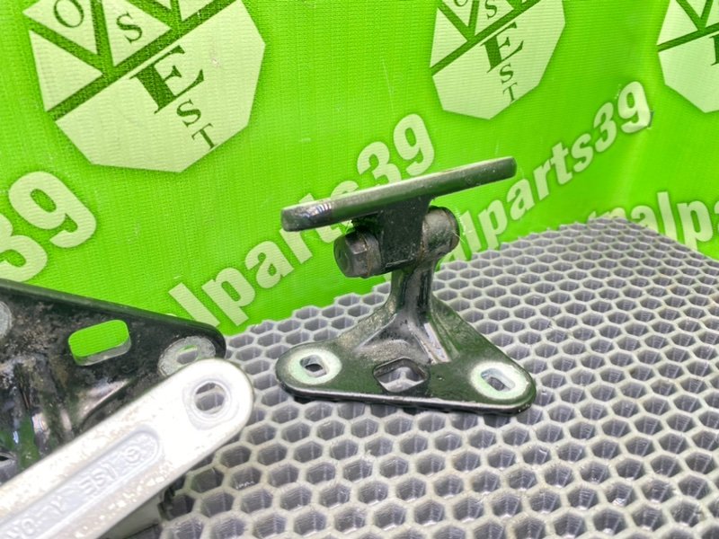 Петли дверей, 1000 рублей, Калининград