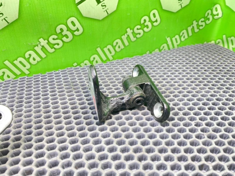 Петли дверей, 1000 рублей, Калининград