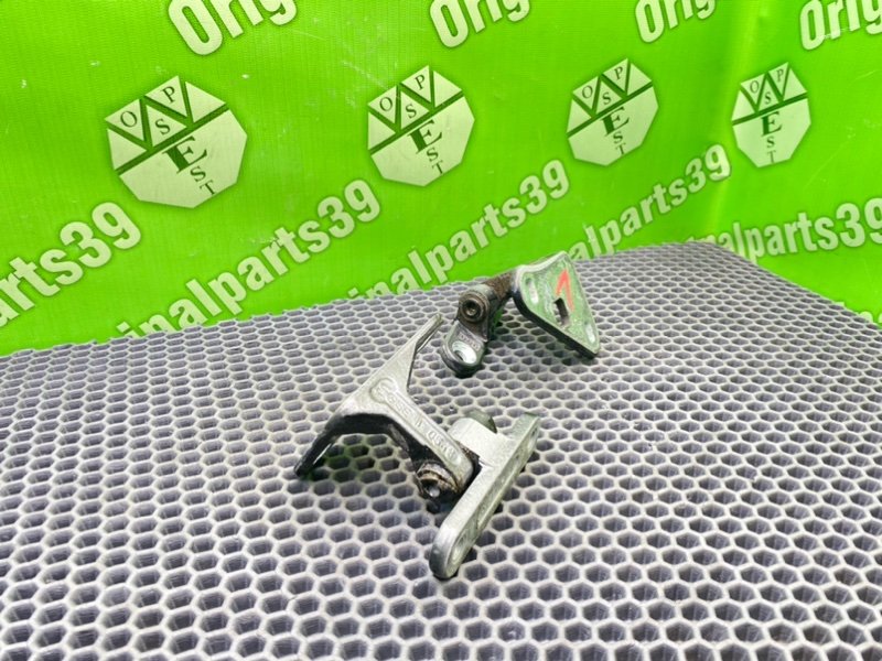 Петли дверей, 1200 рублей, Калининград