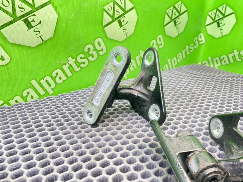 Петли дверей, 1200 рублей, Калининград