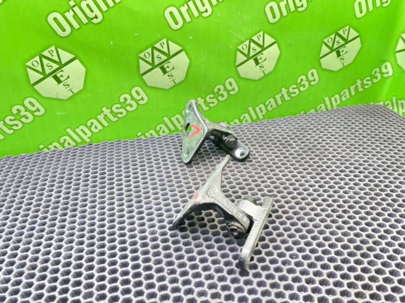 Петли дверей, 1200 рублей, Калининград