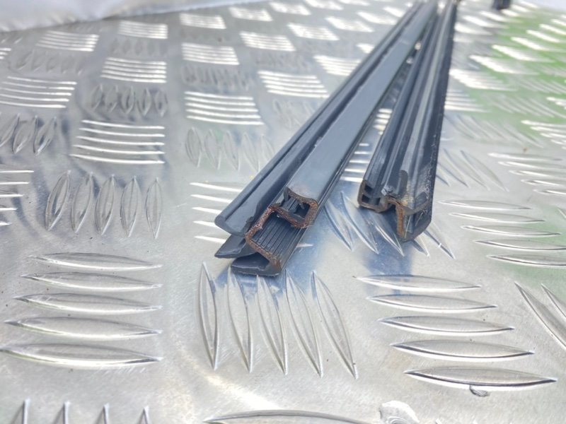 Уплотнитель стекла, 1400 рублей, Калининград