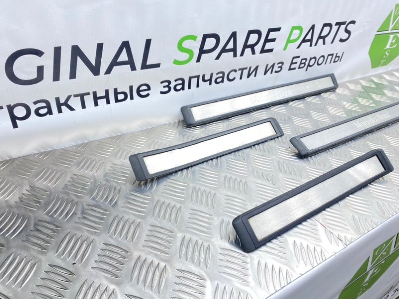 Накладки порогов, 2100 рублей, Калининград