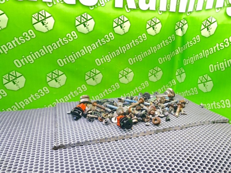 Болты, 2100 рублей, Калининград