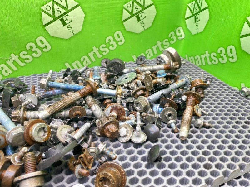 Болты, 2100 рублей, Калининград