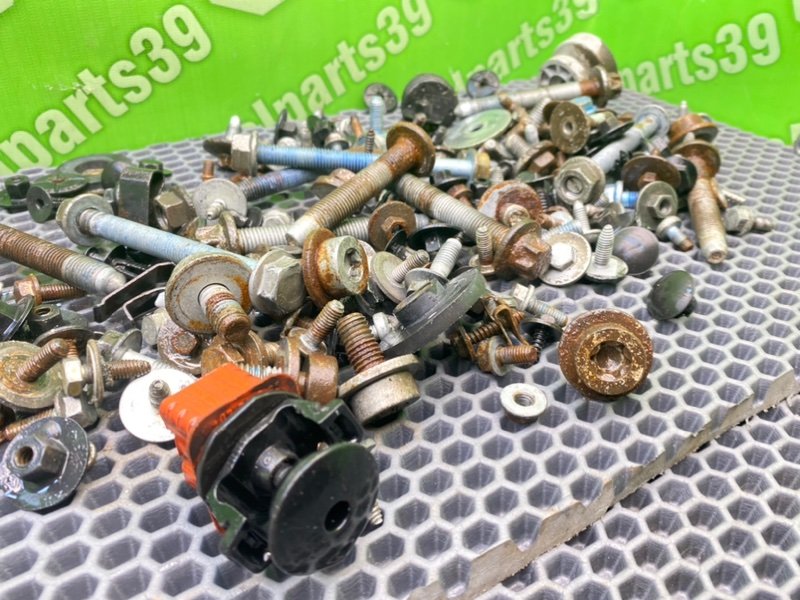 Болты, 2100 рублей, Калининград