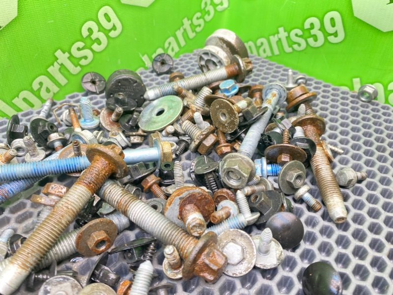 Болты, 2100 рублей, Калининград