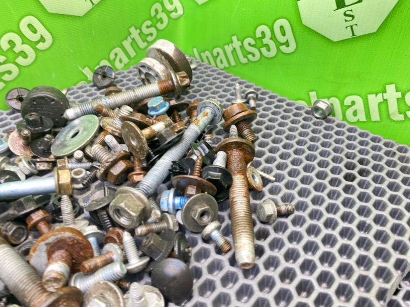 Болты, 2100 рублей, Калининград