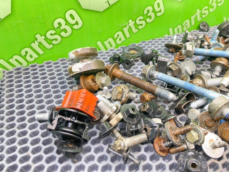 Болты, 2100 рублей, Калининград