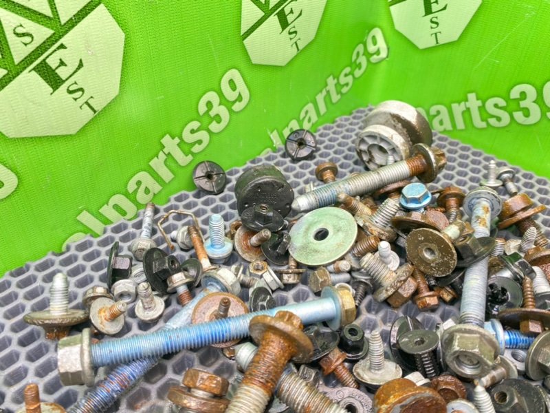 Болты, 2100 рублей, Калининград