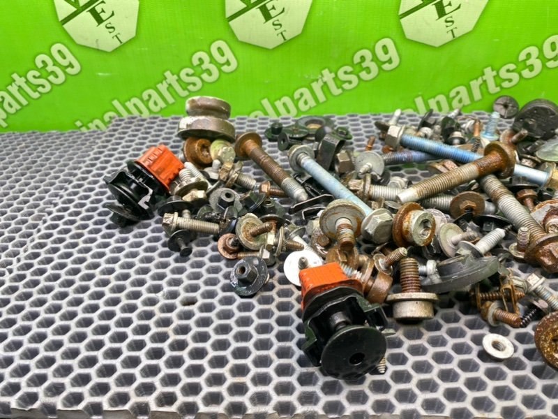 Болты, 2100 рублей, Калининград