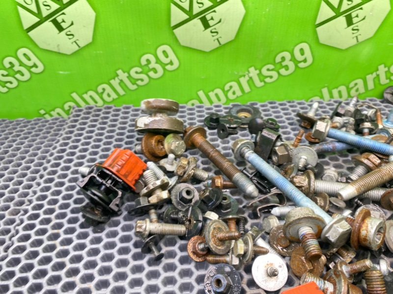 Болты, 2100 рублей, Калининград