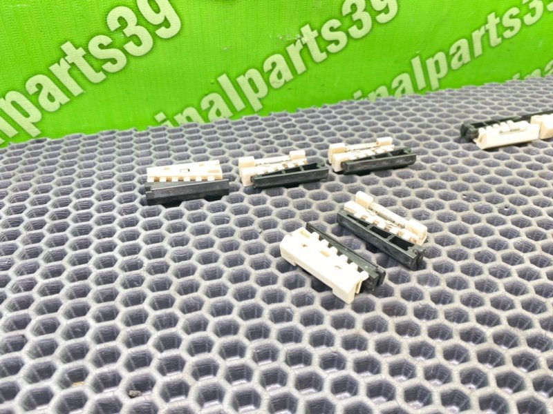 Крепеж молдингов, 1700 рублей, Калининград