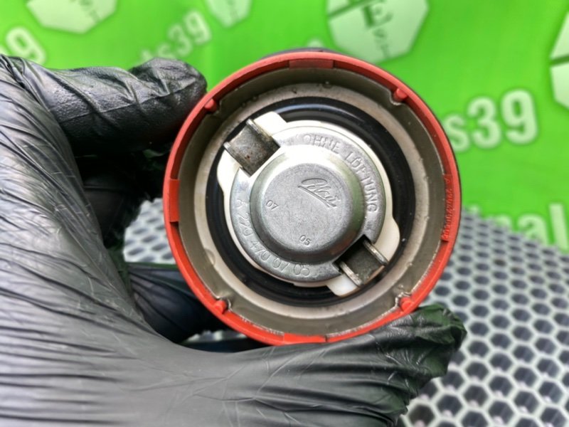 Лючок бензобака, 1500 рублей, Калининград