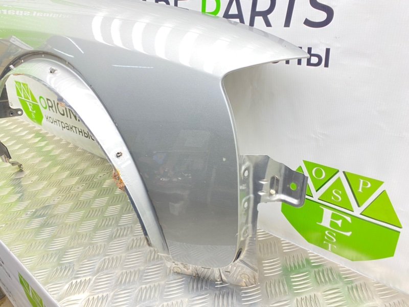 Крыло, 7100 рублей, Калининград