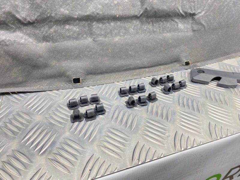 Обшивка капота, 2400 рублей, Калининград