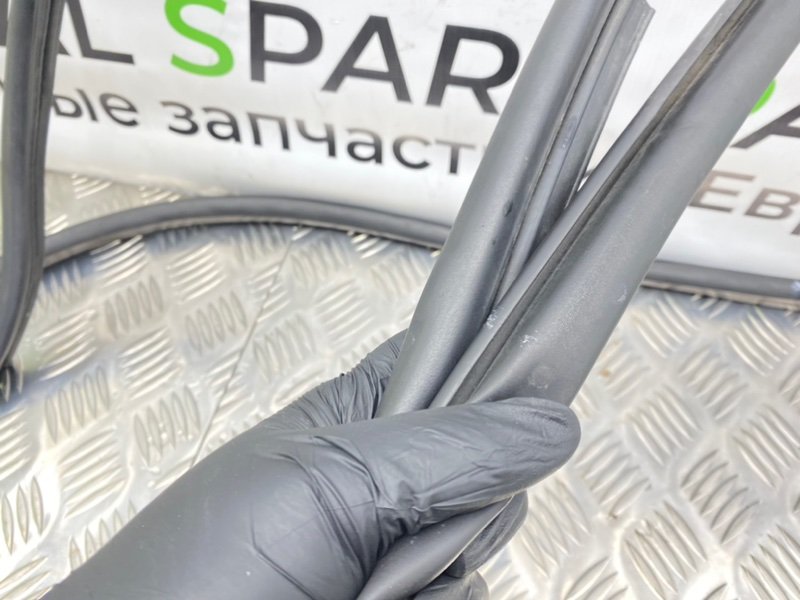 Уплотнители капота, 2600 рублей, Калининград