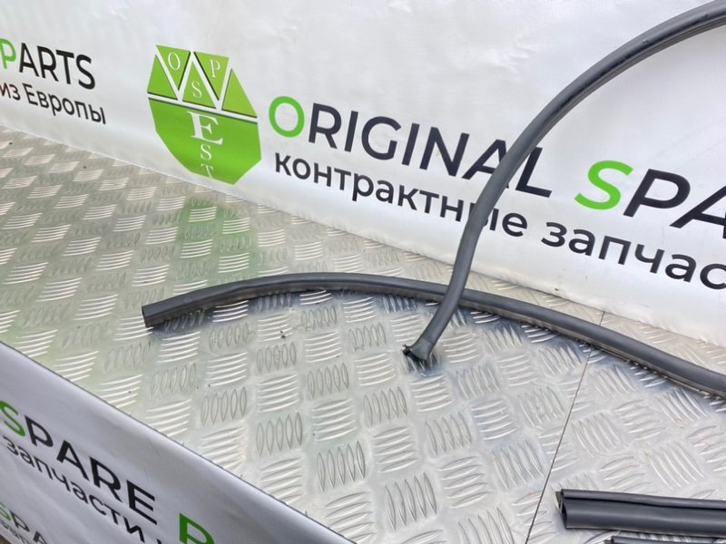 Уплотнители капота, 2600 рублей, Калининград