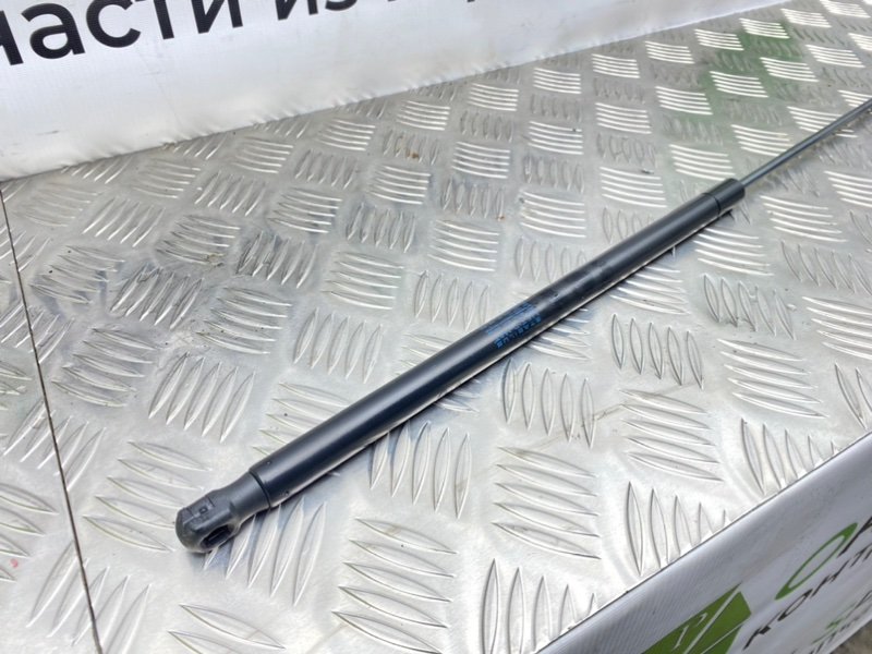 Амортизатор капота, 800 рублей, Калининград