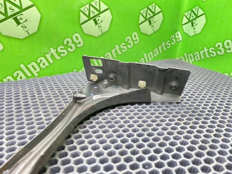 Кронштейн крыла, 1500 рублей, Калининград