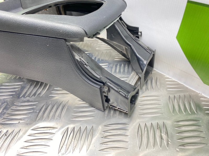 Центральная консоль, 4000 рублей, Калининград