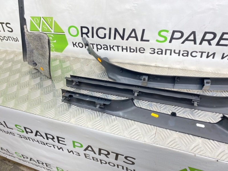 Накладки порогов, 1600 рублей, Калининград