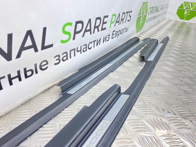 Накладки порогов, 4100 рублей, Калининград