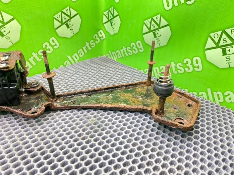 Кронштейн, 5100 рублей, Калининград