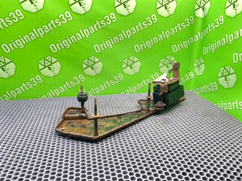 Кронштейн, 5100 рублей, Калининград