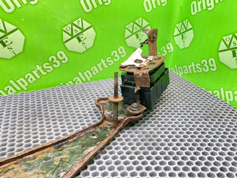 Кронштейн, 5100 рублей, Калининград