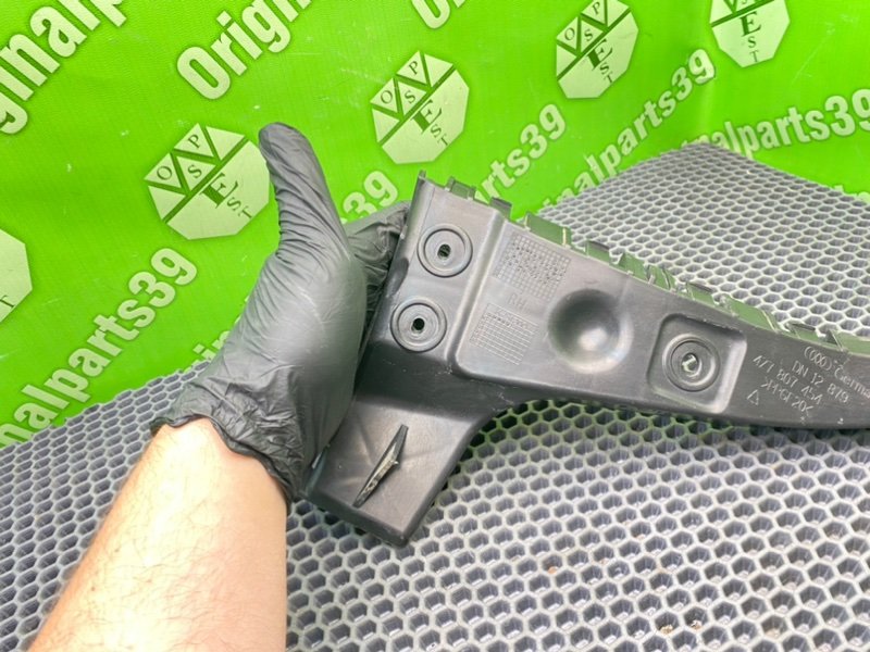 Кронштейн бампера, 1000 рублей, Калининград