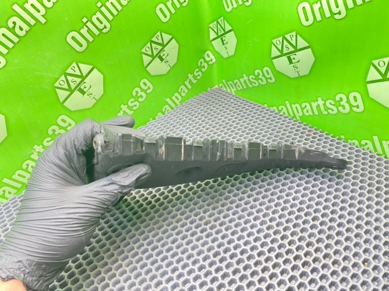 Кронштейн бампера, 1000 рублей, Калининград