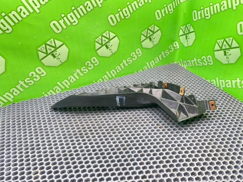 Кронштейн бампера, 1000 рублей, Калининград