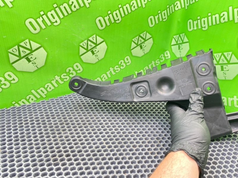 Кронштейн бампера, 1000 рублей, Калининград