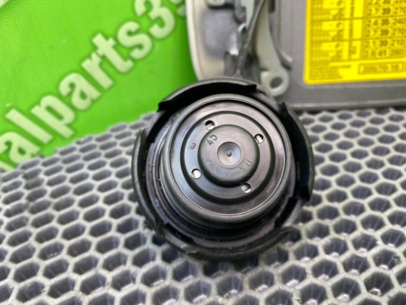 Лючок бензобака, 1300 рублей, Калининград