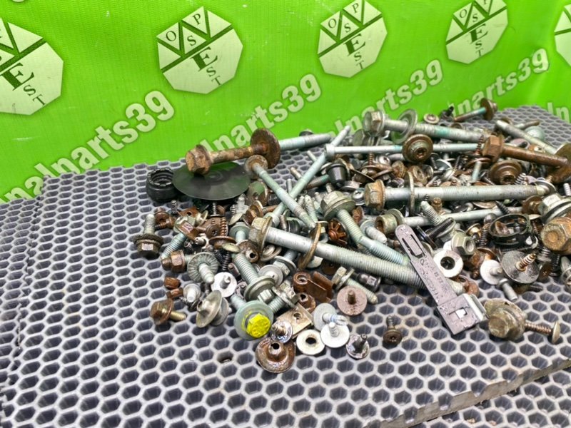 Болты, 2300 рублей, Калининград