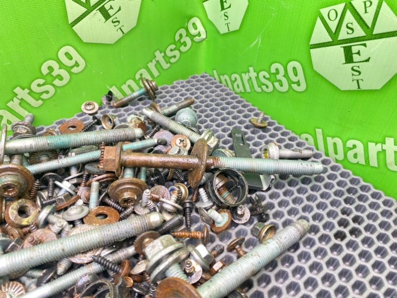 Болты, 2300 рублей, Калининград