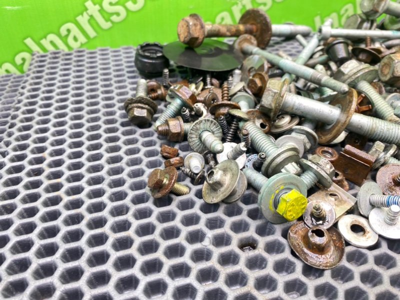 Болты, 2300 рублей, Калининград