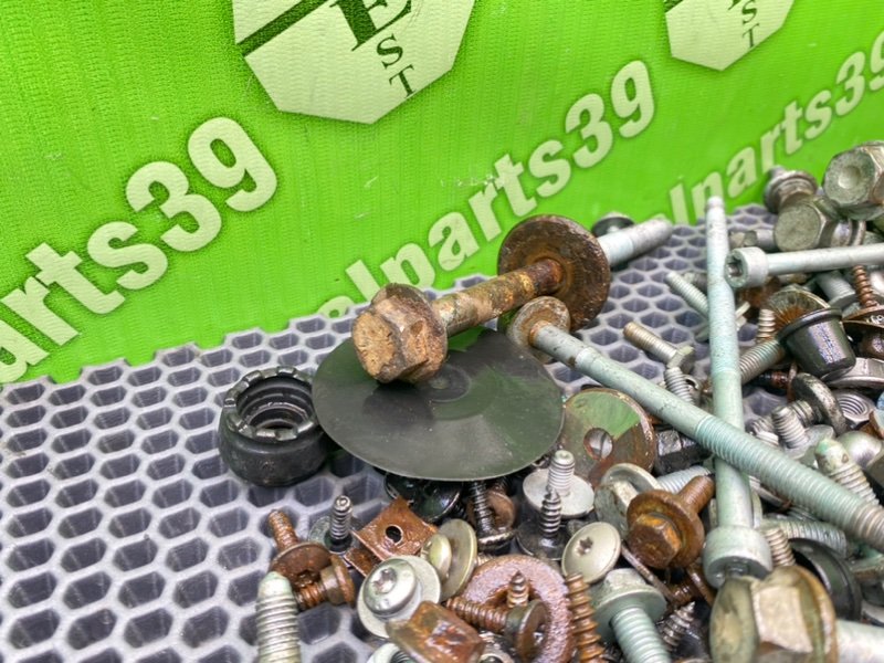 Болты, 2300 рублей, Калининград