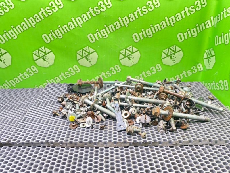 Болты, 2300 рублей, Калининград