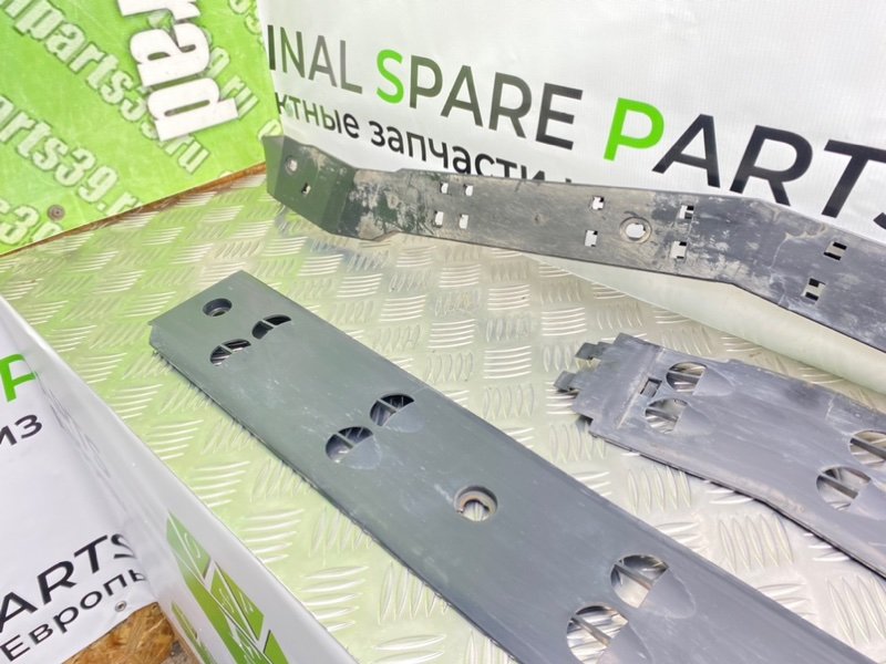 Кронштейны, 2100 рублей, Калининград