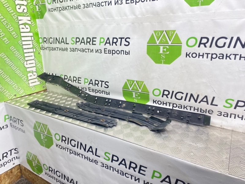 Кронштейны, 2100 рублей, Калининград