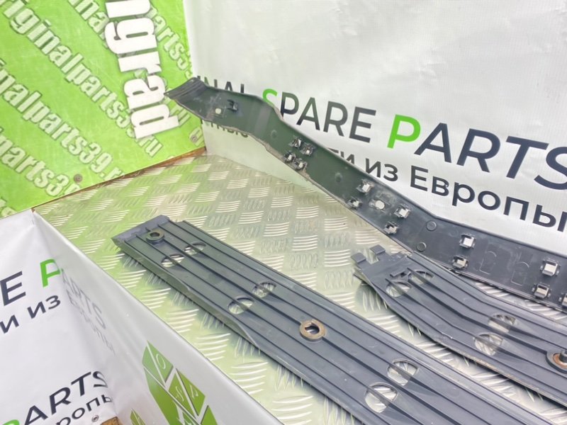 Кронштейны, 2100 рублей, Калининград