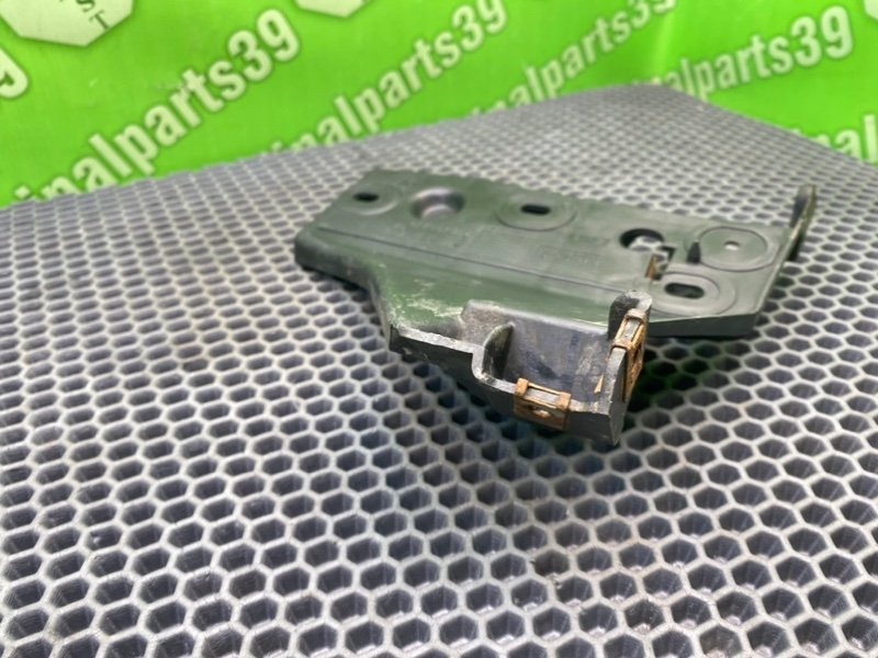 Кронштейн бампера, 1300 рублей, Калининград