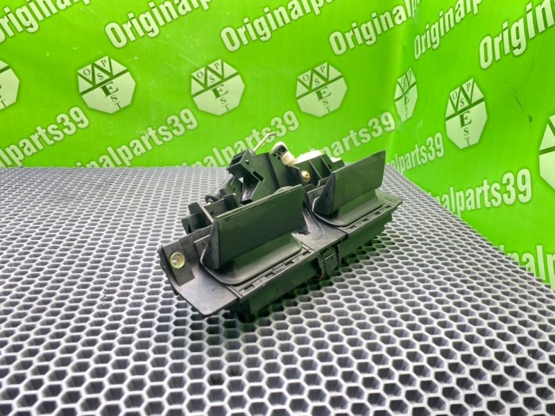 Ручка багажника, 1900 рублей, Калининград