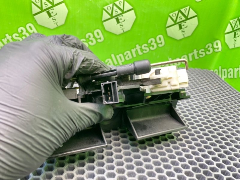 Ручка багажника, 1900 рублей, Калининград