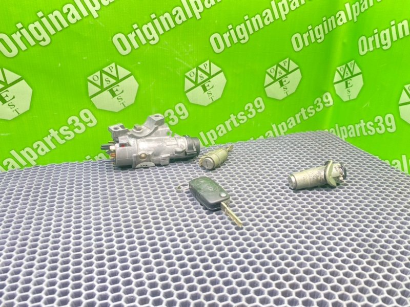 Комплект замков, 4600 рублей, Калининград