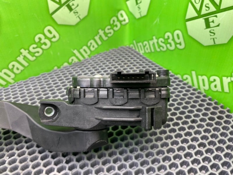 Педаль газа, 1700 рублей, Калининград