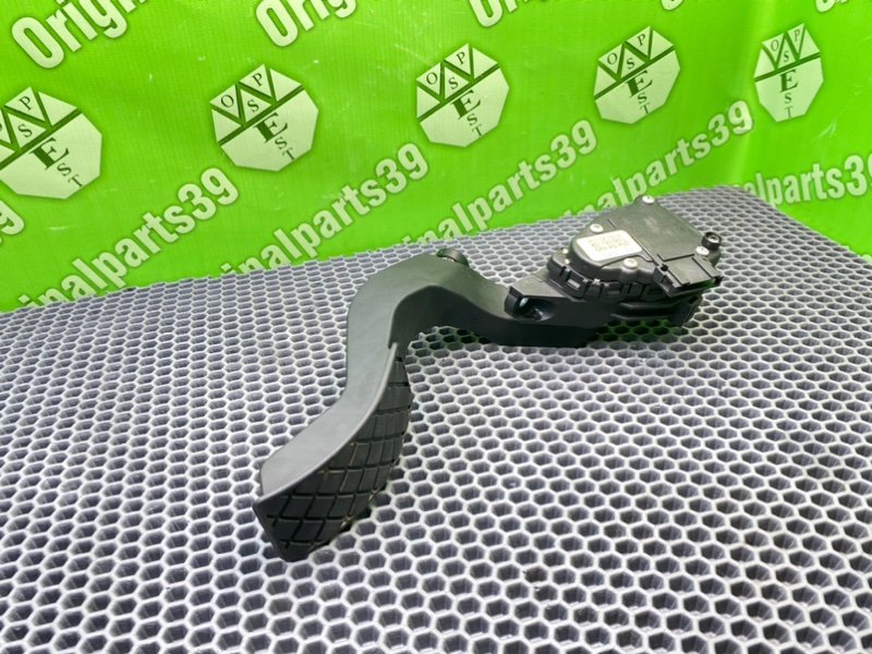 Педаль газа, 1700 рублей, Калининград