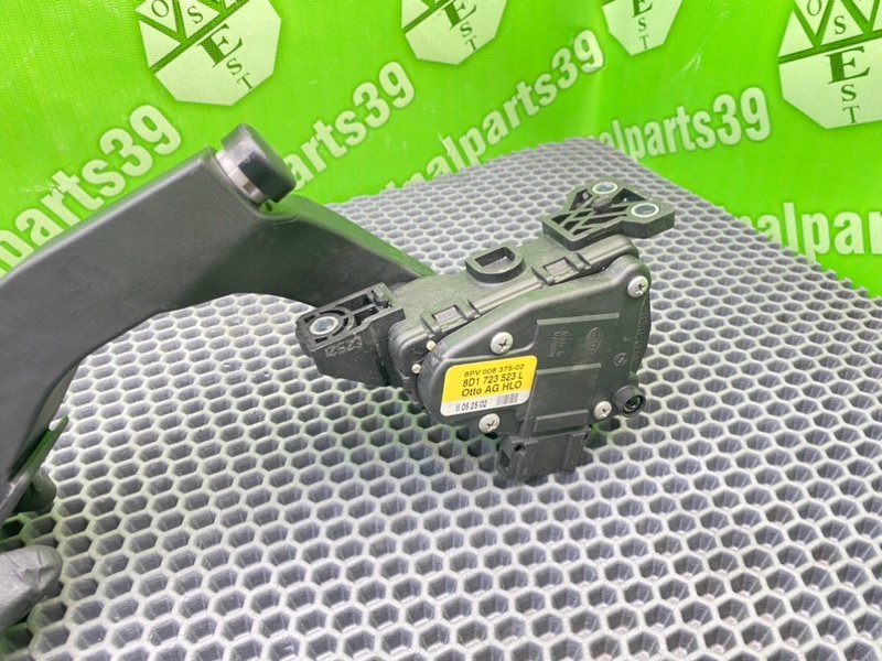 Педаль газа, 1700 рублей, Калининград